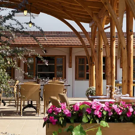 Babiccina Zahrada & Restaurant Пругонице